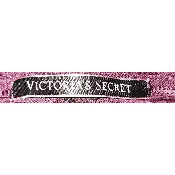 Purple/PLUM VICTORIA'S SECRET Long sleeve shirt.  V back.  NO SIZE TAG PLEASE SE - Picture 4 of 4